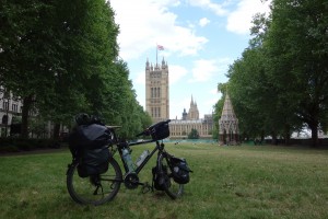 Mon vélo près de Big Ben